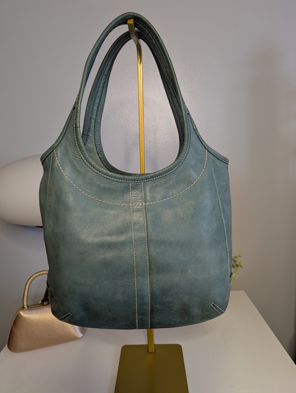Coach Vintage 2006 Legacy Ergo Teal Leather Tote, Fair Condition - Picture 4 of 16